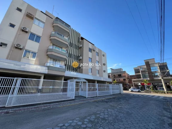 Imagem Ilha de Majorca Apartamento 2 quartos Avenida principal Praia Bombas Bombinhas SC