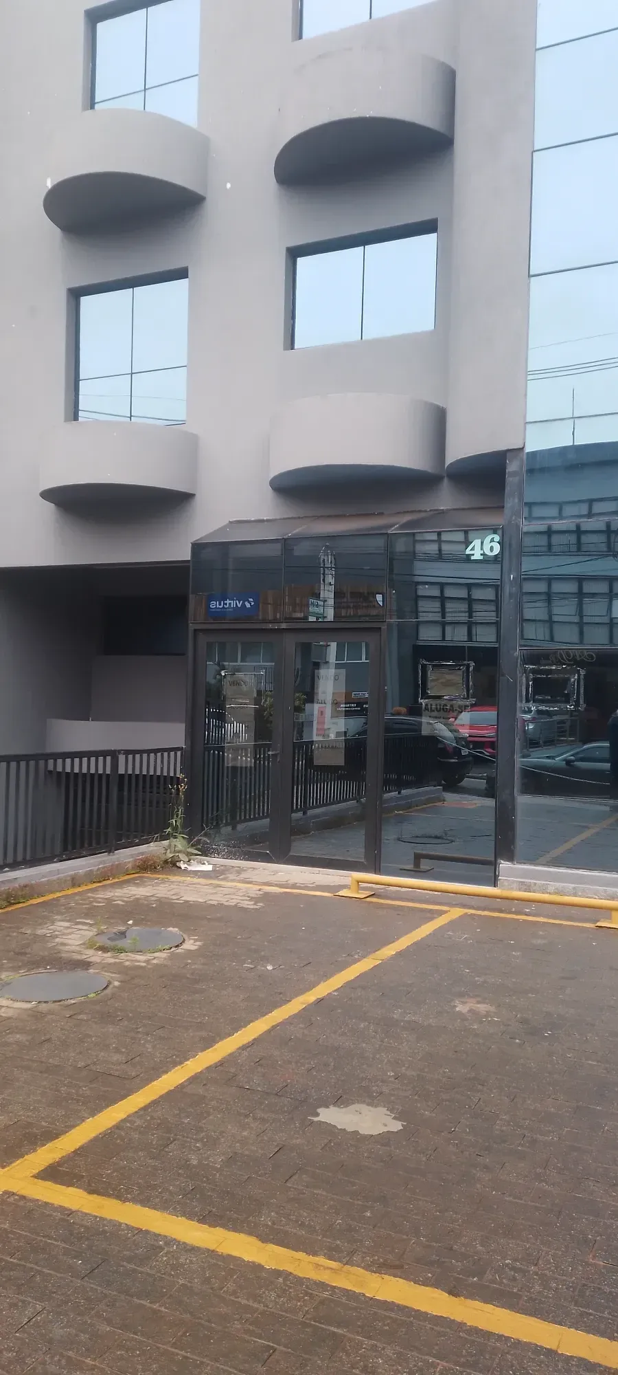 Imagem Imóvel Comercial à Venda ou Locação, 968 metros em Alphaville - Santana de Parnaíba