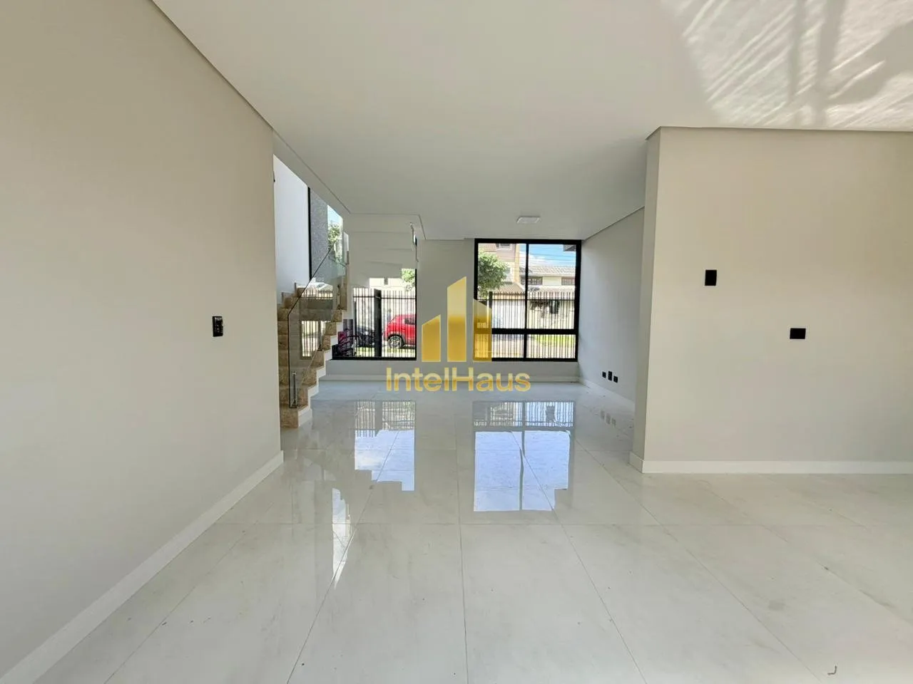 Imagem Excelente sobrado de alto padrão com 155 m² de área construída, localizado no bairro Cidade Jard...