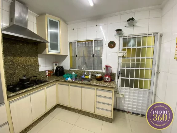 Imagem Oportunidade Imperdível na Rua Rodeio: Sua Casa dos Sonhos por R$ 932.000!