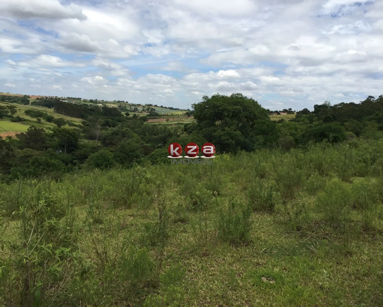 Imagem Sítio à venda em Valinhos-SP, bairro Macuco: 1 quarto, 1 banheiro, 46.000m² de área. Imperdível oportunidade!