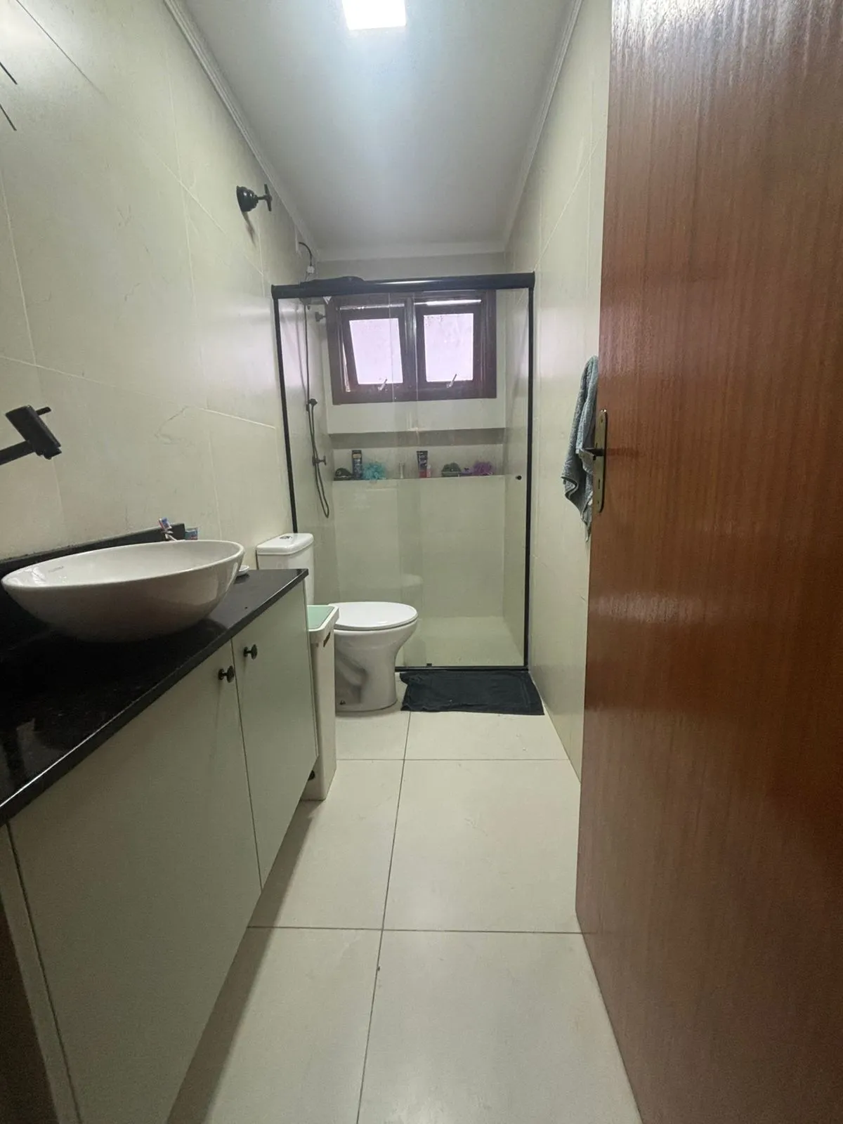 Imagem Casa com 03 quartos (01 suíte), 02 vagas, no Bairro Vila Conceição