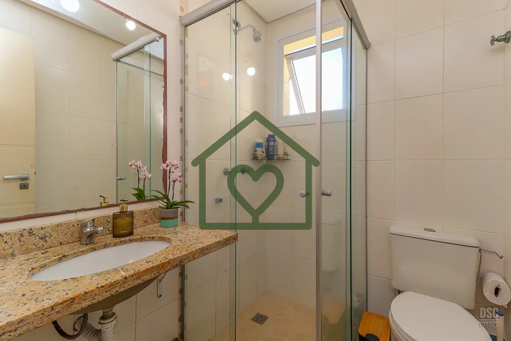 Imagem Apartamento de 2 dormitórios com 2 vagas e depósito no bairro Higienópolis

Apartamento com 65m²...