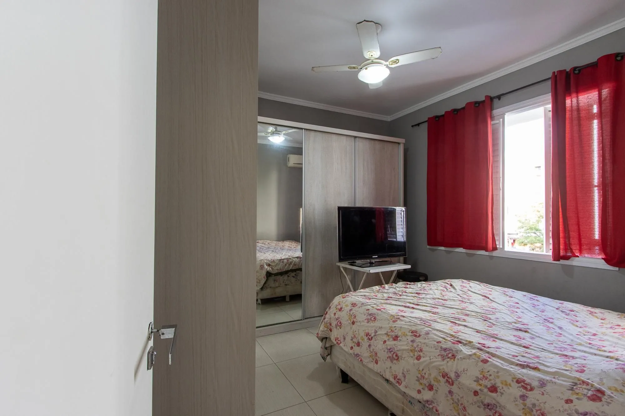 Imagem Apartamento 2 Dormitórios no Menino Deus