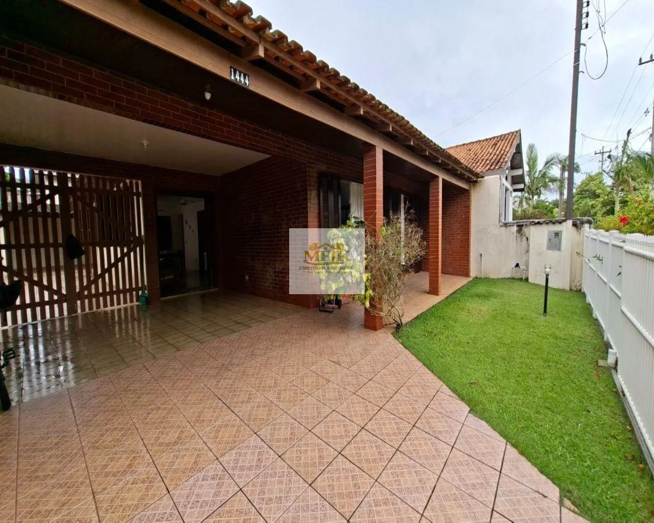 Casa com 4 quartos à venda no Atami