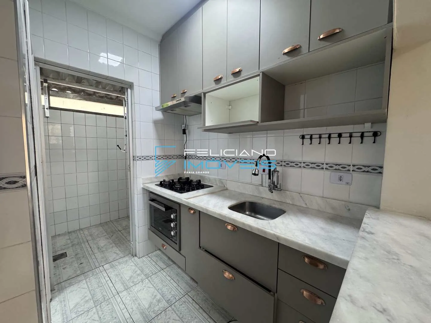 Imagem Sobrado de Condomínio com 2 quartos, Guilhermina, Praia Grande - R$ 430 mil, Cod: 7008