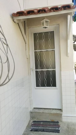 Imagem Casa Geminada próximo ao Shopping Estação!