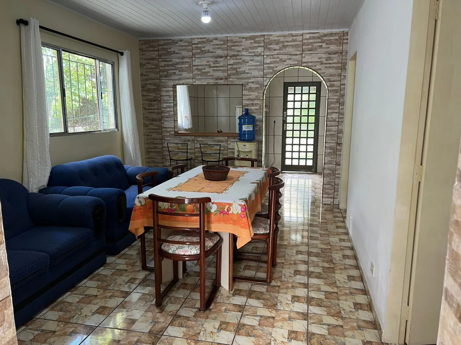 Imagem Casa à venda 3 Quartos, 1 Suite, 2 Vagas, 1200M², Jardim Santa Cecília, Pindamonhangaba - SP