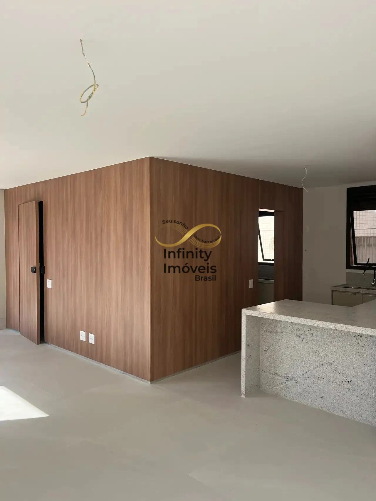 Imagem TERRARO - Apartamento à venda no bairro Santo Antônio - Belo Horizonte/MG