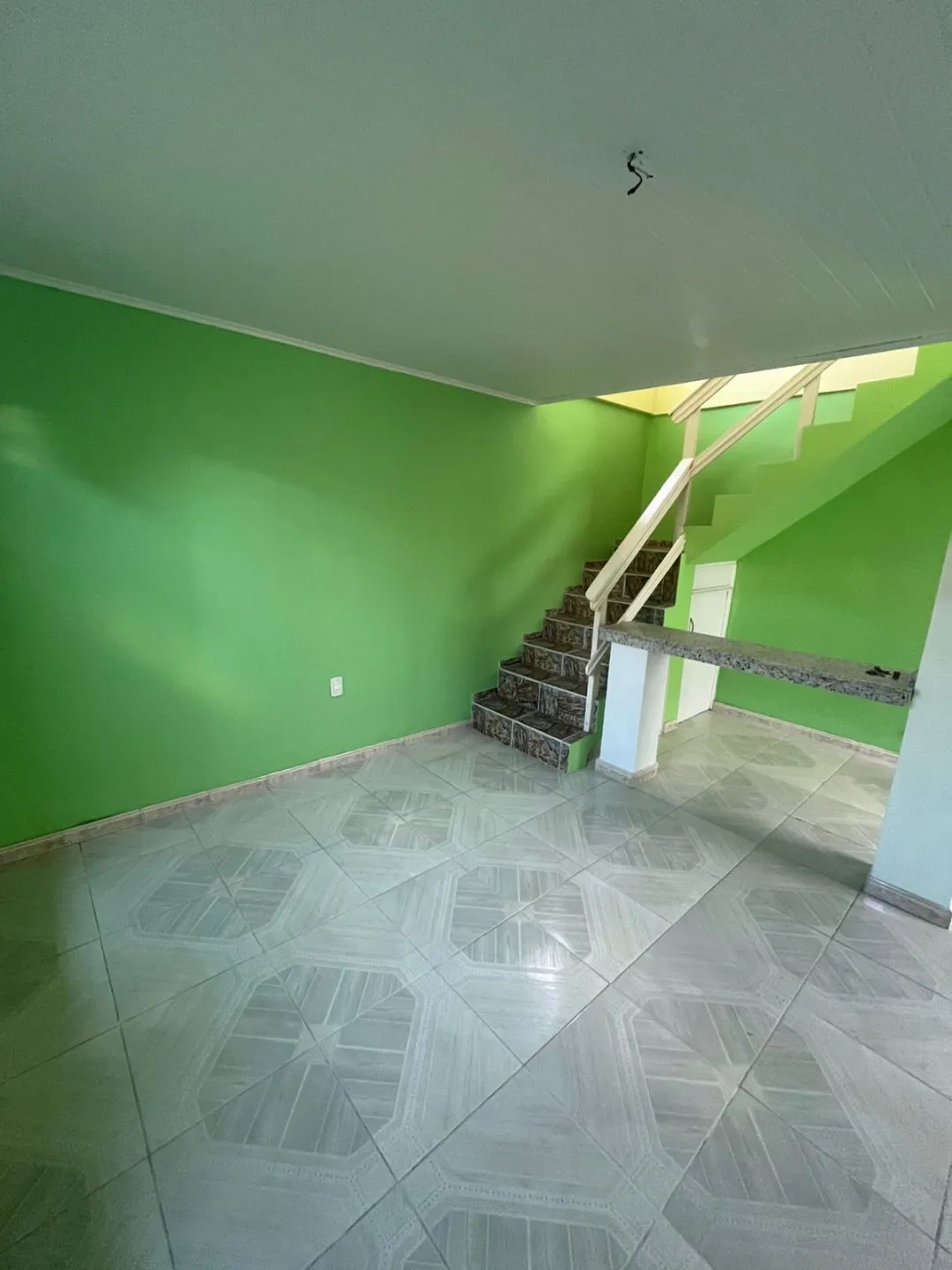 Imagem CASA À VENDA EM VIAMÃO - BAIRRO VIAMÓPOLIS! Excelente oportunidade para quem busca espaço, conforto e uma localização privilegiada!