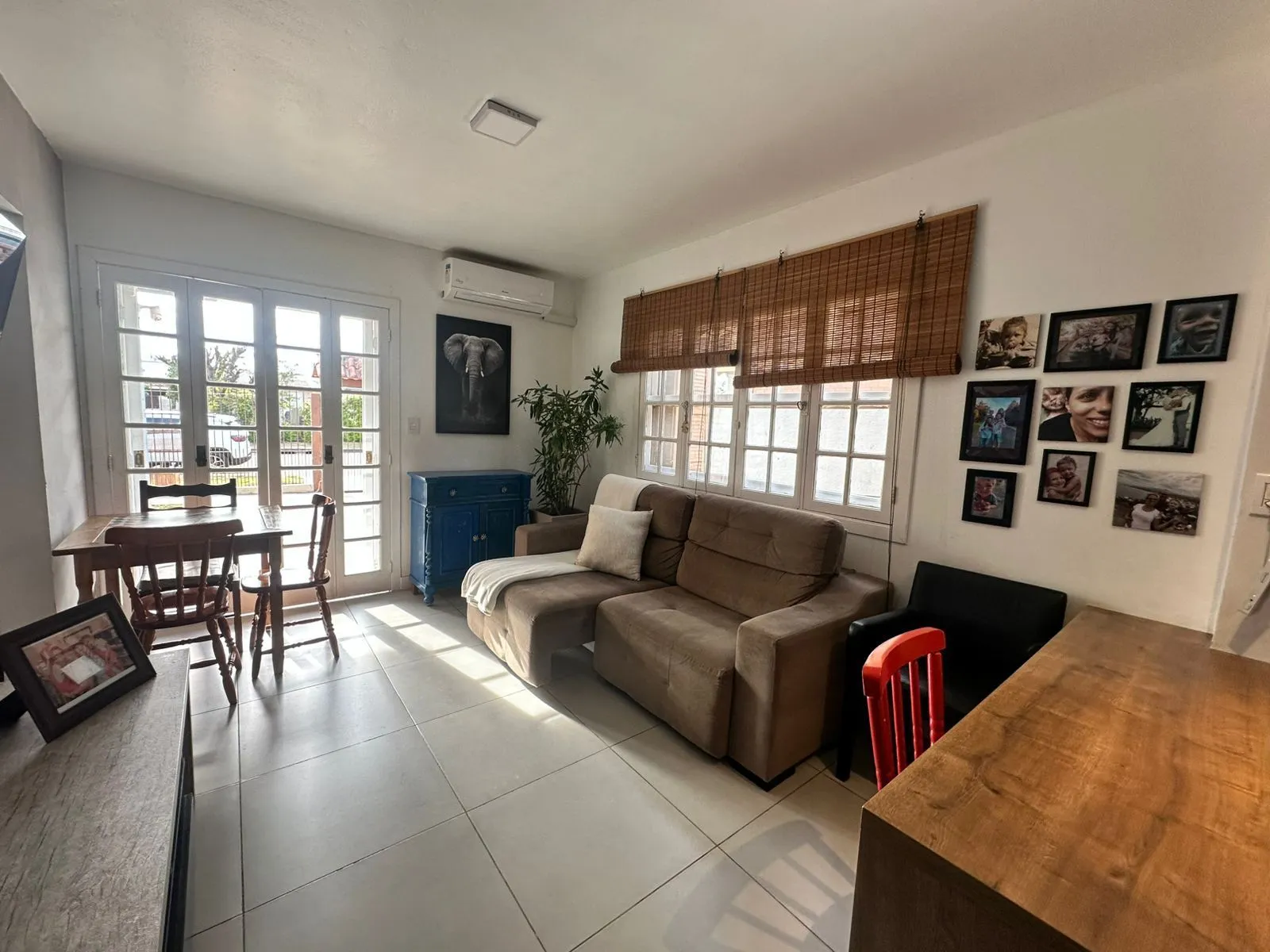 Imagem Casa em Belém Novo