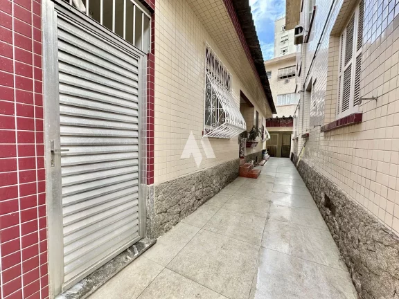 Imagem APARTAMENTO TÉRREO - VENDA - 3 DORMITÓRIOS - 1 SUÍTE - BOQUEIRÃO - SANTOS/SP