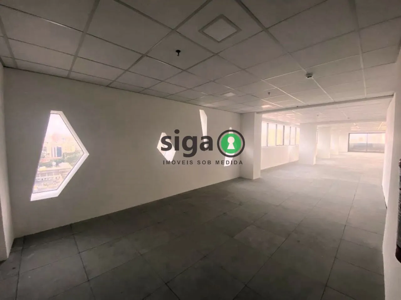 Foto do imóvel LAJE COMERCIAL WIN WORK: 319/M2 NA NAÇÕES UNIDAS!