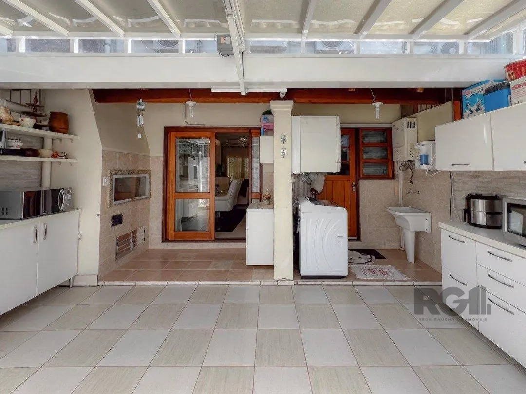 Imagem Casa Condominio para Venda - 202m², 3 dormitórios, sendo 1 suites, 2 vagas - Ipanema/ Jardim Verde