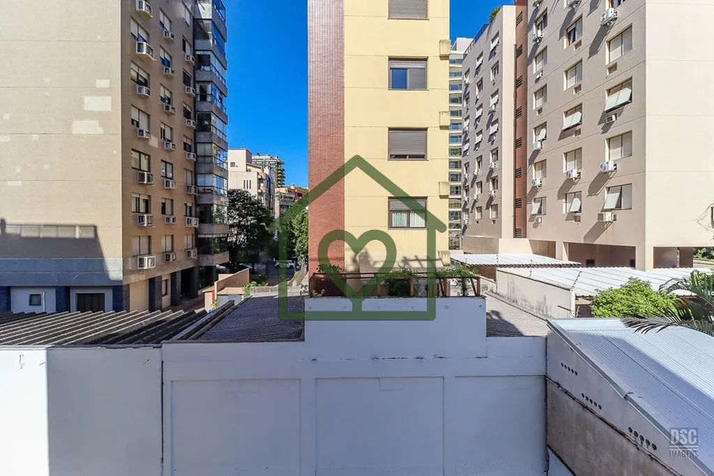 Imagem Já pensou morar em uma das ruas mais charmosas de Porto Alegre?

Conheça esse lindo apartamento no...