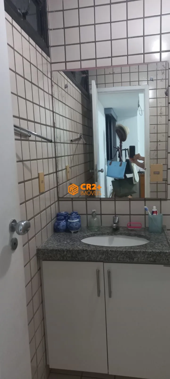 Imagem Apartamento a Venda com 4 quartos, 2 suítes em Boa Viagem,120m²