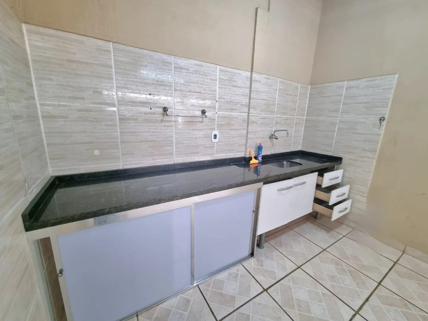 Imagem Casa à venda 2 Quartos, 1 Suite, 1 Vaga, 112.33M², Centro, Roseira - SP