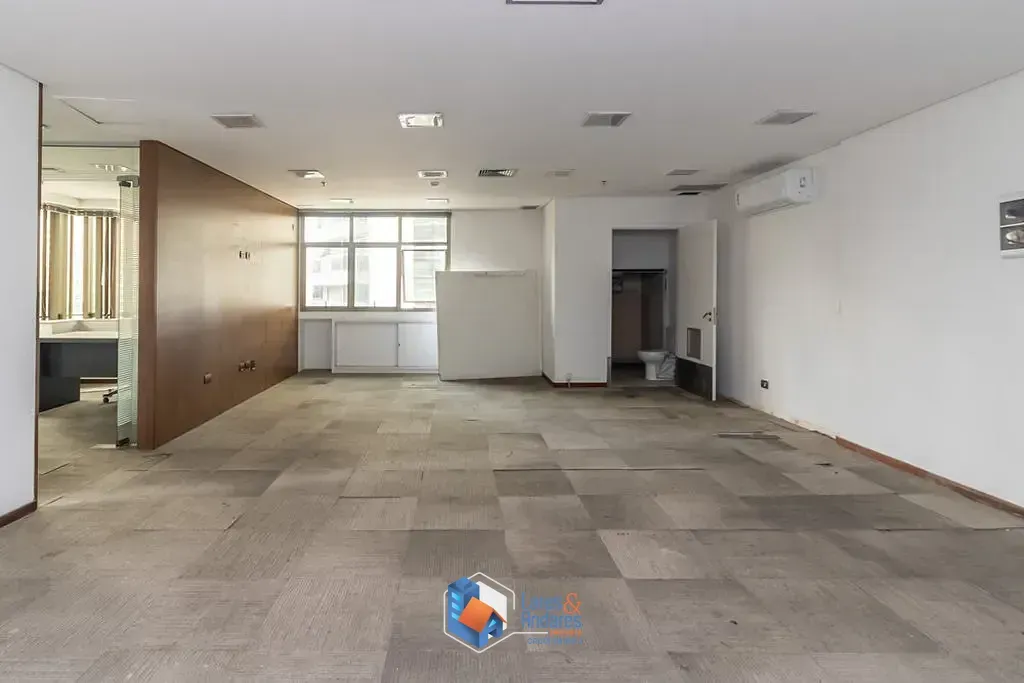 Imagem Sala à venda 3 Vagas 111.7M² Vila Olímpia São Paulo - SP