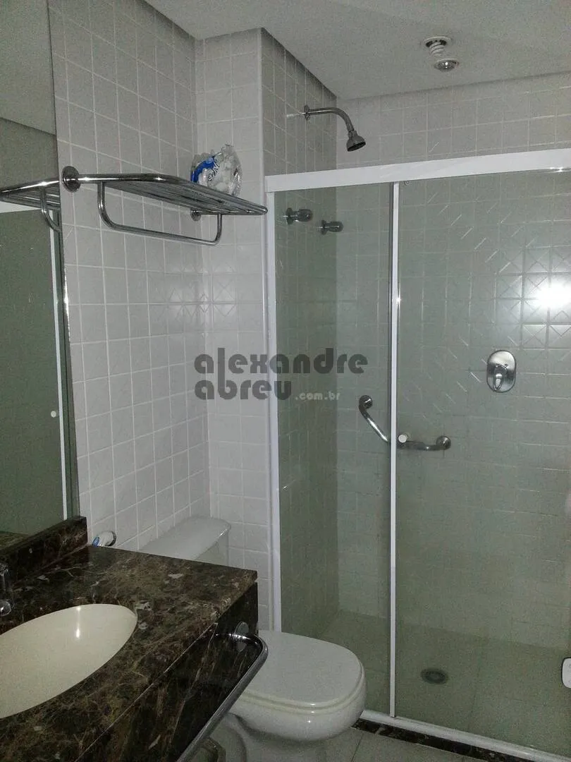 Imagem Flat para locação em Higienópolis com serviços e vaga de garagem