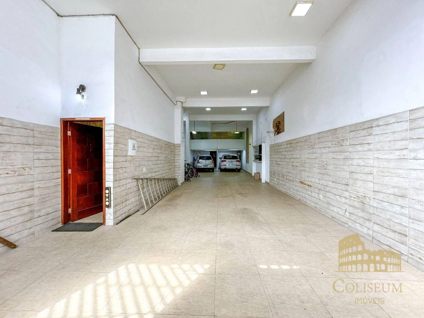 Imagem Sobrado à venda, 451 m² por R$ 1.790.000,00 - Boqueirão - Praia Grande/SP