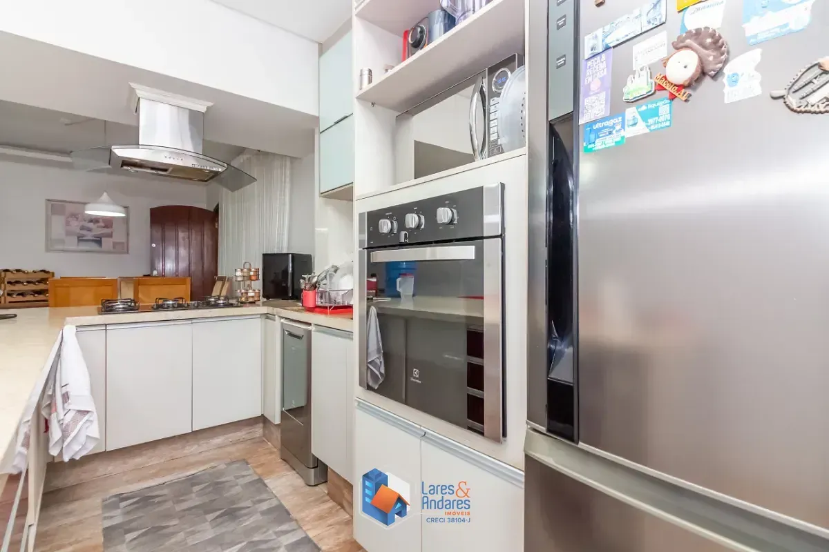 Imagem Sobrado para venda em City Recanto Anastácio com 3 quartos, sendo 1 suíte, 216m²