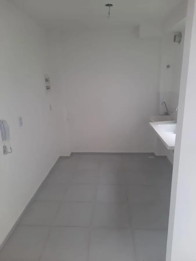 Imagem Apartamento para Locação em Itaboraí, Três Pontes, 2 dormitórios, 1 banheiro, 1 vaga