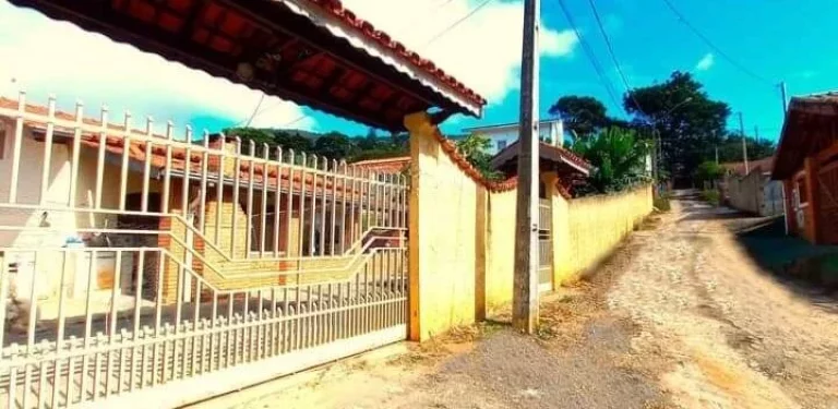Imagem Chácara Bragança Paulista Aceita Permuta casa próxima ao centro!