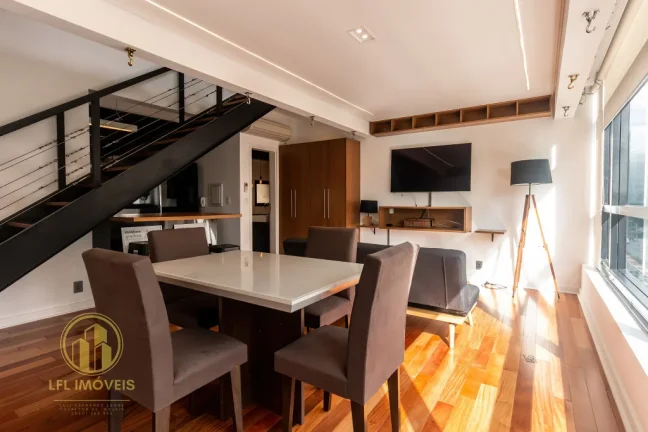 Imagem Duplex para Locação na Vila Olimpia: Mobiliado, com 1 suíte e 1 vaga.
