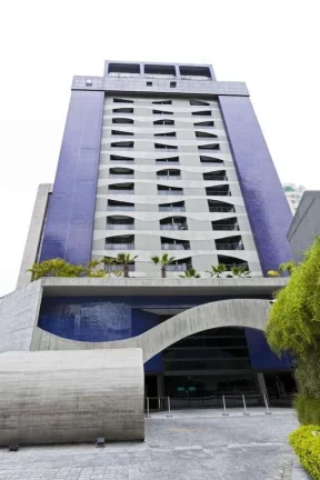 Imagem Flat disponível para venda no Hotel Address Faria Lima by Intercity, com 42m², 1 dormitório e 1 vaga
