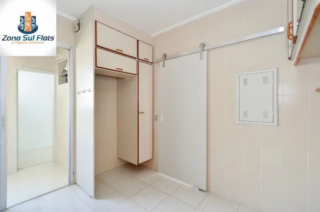 Imagem Apartamento à Venda no Morumbi Com 3 Dormitórios Sendo 1 Suíte e 2 Vagas