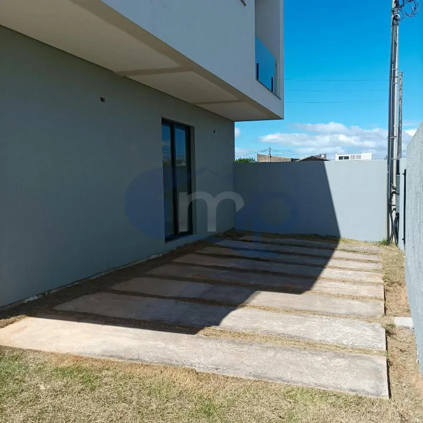 Imagem Sobrado de 3 dormitorios com suite e 2 vagas a venda na Morada das Palmeiras em Torres