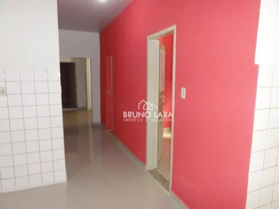 Imagem Casa com 5 dormitórios para alugar, 100 m² por R$ 3.516,66/mês - Centro - Igarapé/MG