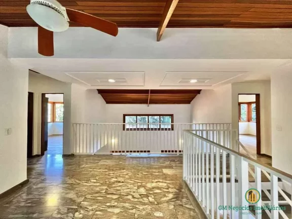 Imagem Casa com 5 dorms / 2 sts (1 térrea) piscina, gourmet e vista! Em Condomínio