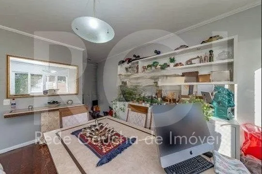 Imagem Cobertura para Venda - 243m², 3 dormitórios, sendo 1 suites, 2 vagas - Menino De