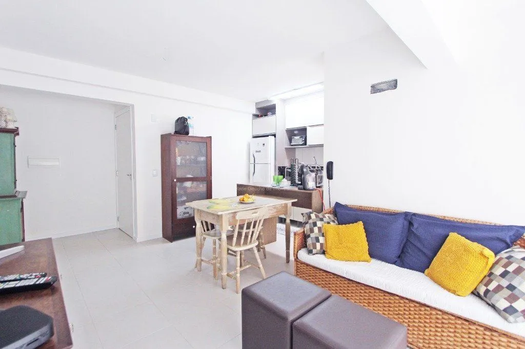 Imagem Apartamento para Venda - 75.43m², 1 dormitório, 2 vagas - Santo Antonio