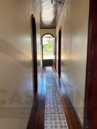 Imagem CASAL IMÓVEIS VENDE CASA MARAMBAIA 5/4 - 3 SUÍTES + PISCINA PRIVATIVA