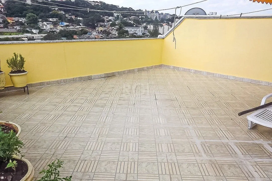 Imagem Cobertura para Venda - 203.74m², 3 dormitórios, 1 vaga - Cavalhada