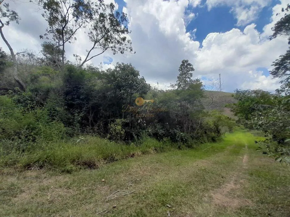Imagem Terreno em Condomínio para Venda em Teresópolis / RJ no bairro Prata