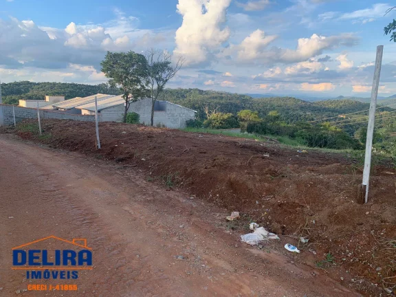 Imagem Terrenos à venda em Terra Preta, aceita financiamento bancário.
