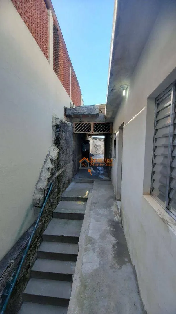 Imagem Sobrado com 4 dormitórios à venda, 150 m² por R$ 478.000,00 - Jardim Rosana - Guarulhos/SP