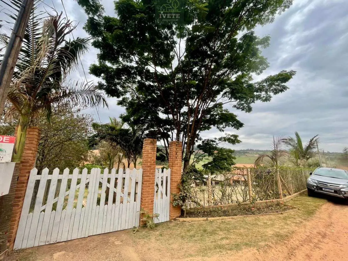 Imagem Linda Chácara à Venda em Pedra Bela/SP - Bairro Córrego Raso