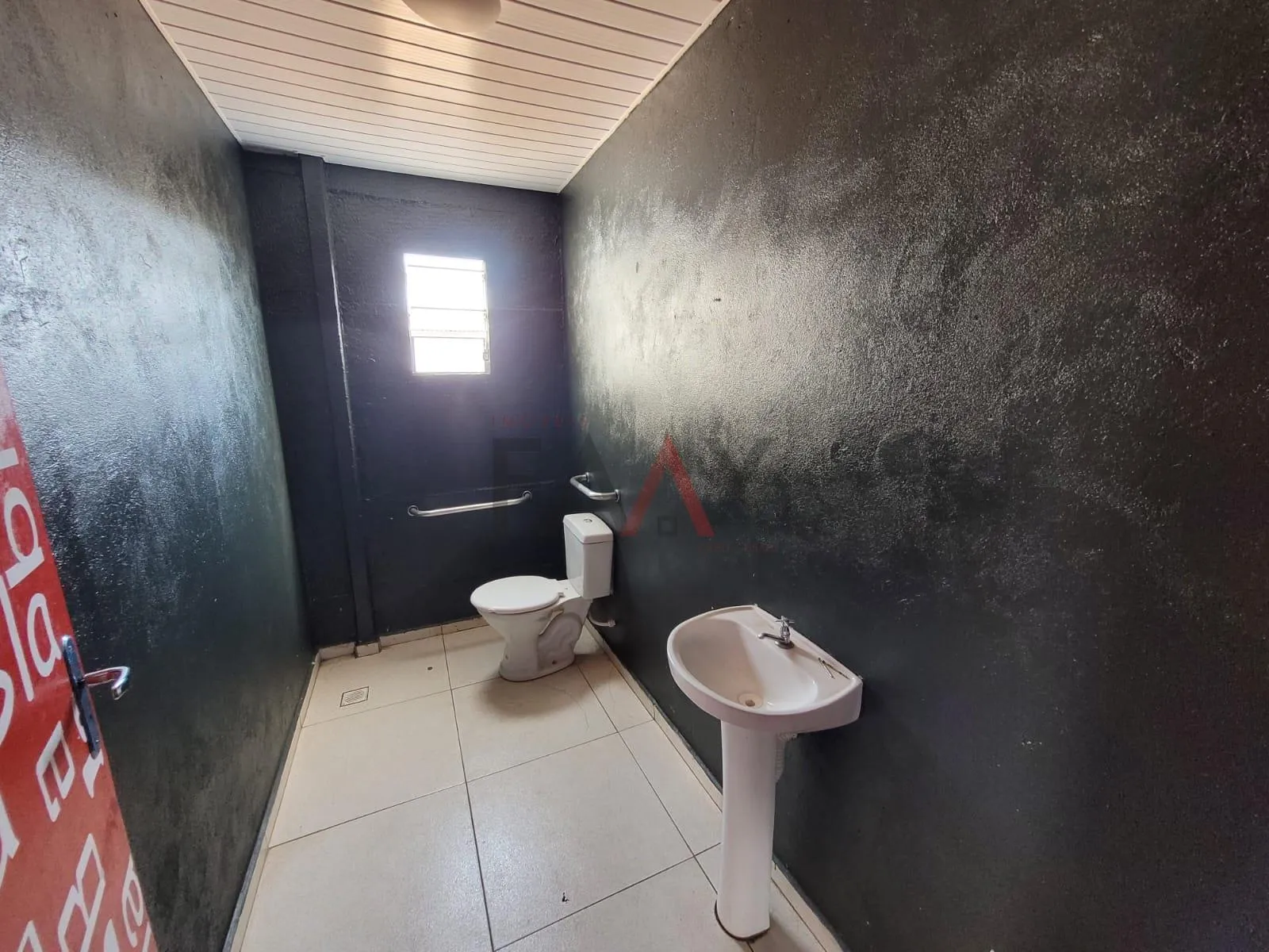 Imagem Excelente Sala Comercial para locação no CENTRO de GUARAPUAVA PR