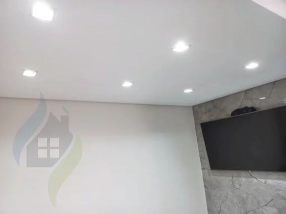 Foto do imóvel Casa de 2 dormitórios sendo 1 suíte, 3 banheiros, 2 vagas, com 131m² em Taboão, São Bernardo do Campo