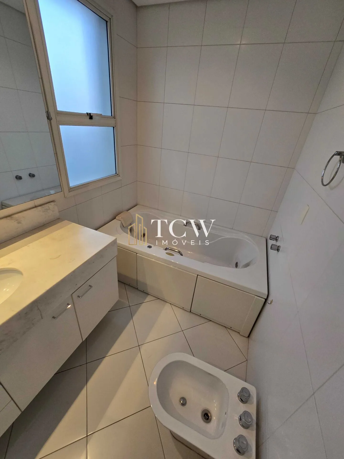 Imagem Apartamento 3 Suítes em Aclimação SP
