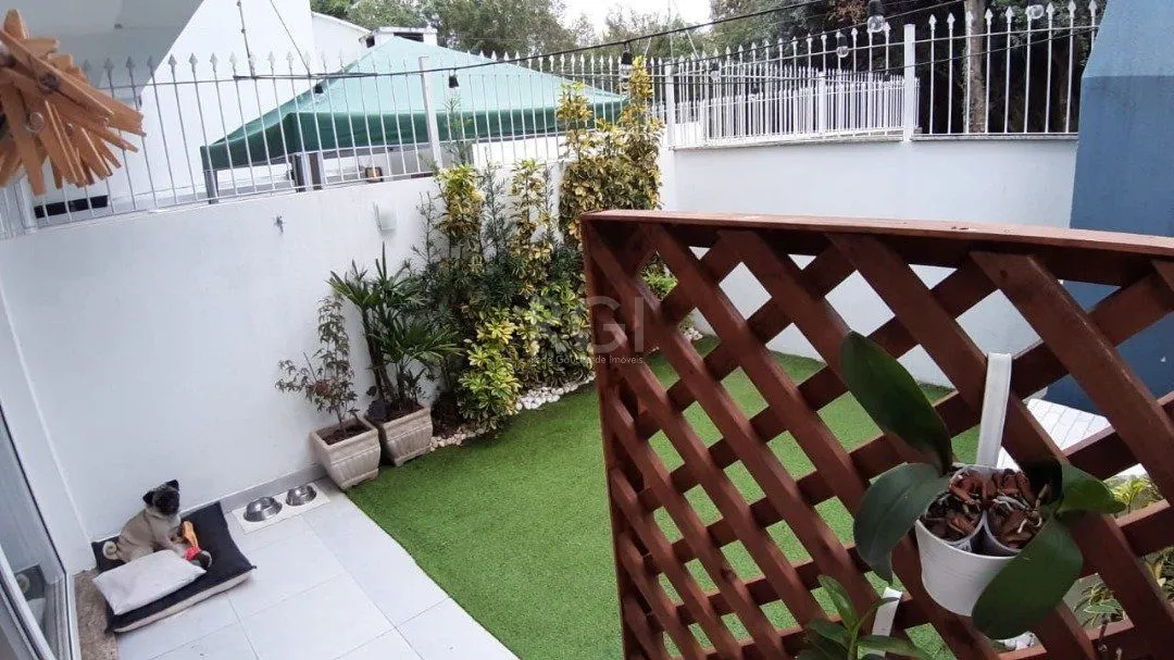 Imagem Casa para Venda - 157m², 3 dormitórios, sendo 3 suites, 2 vagas - Guarujá