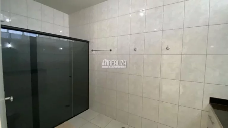 Imagem Casa à venda no bairro São Benedito, Uberaba: 4 dormitórios, 2 suítes, área de lazer