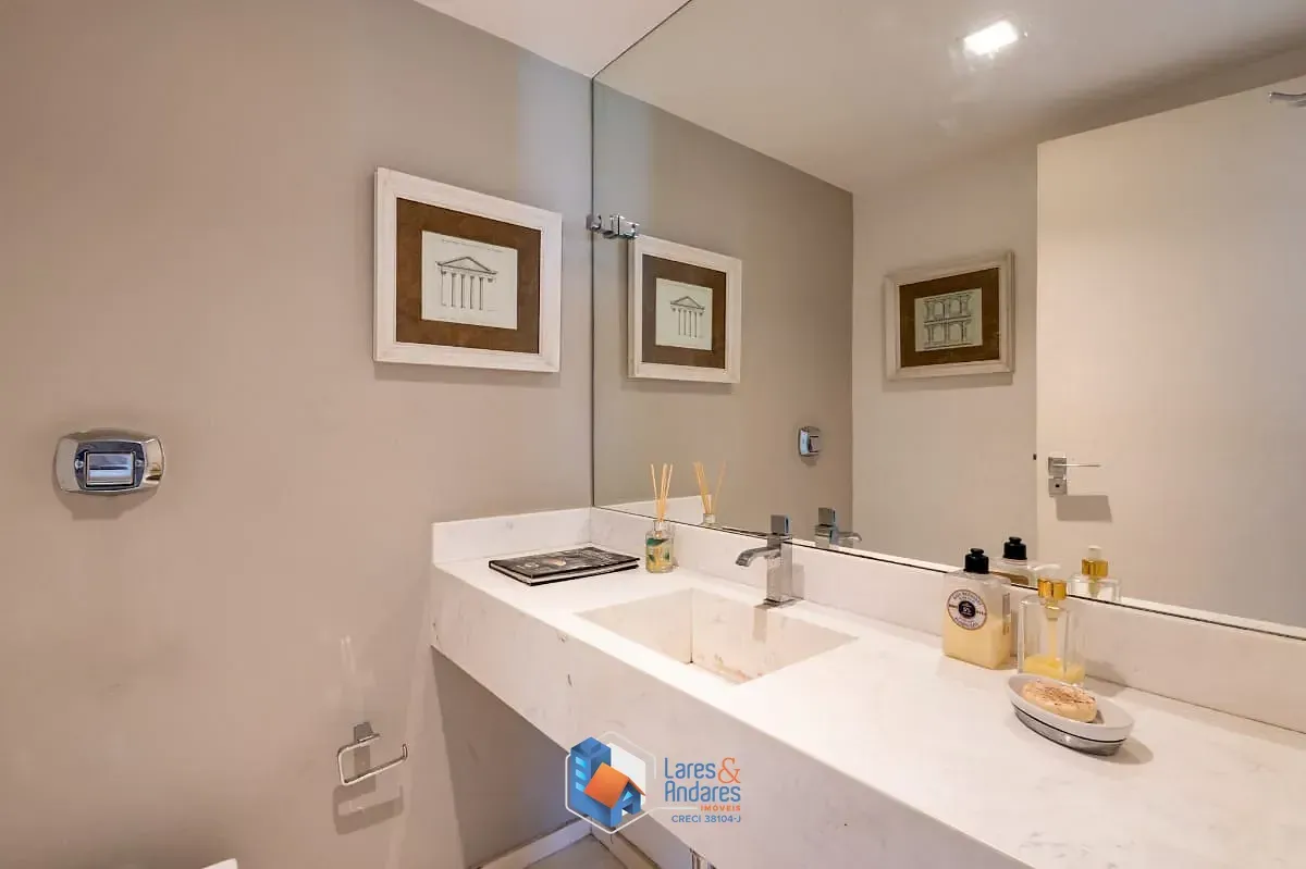 Imagem Apartamento para venda em Real Parque com 3 quartos, sendo 3 suítes, 232m²
