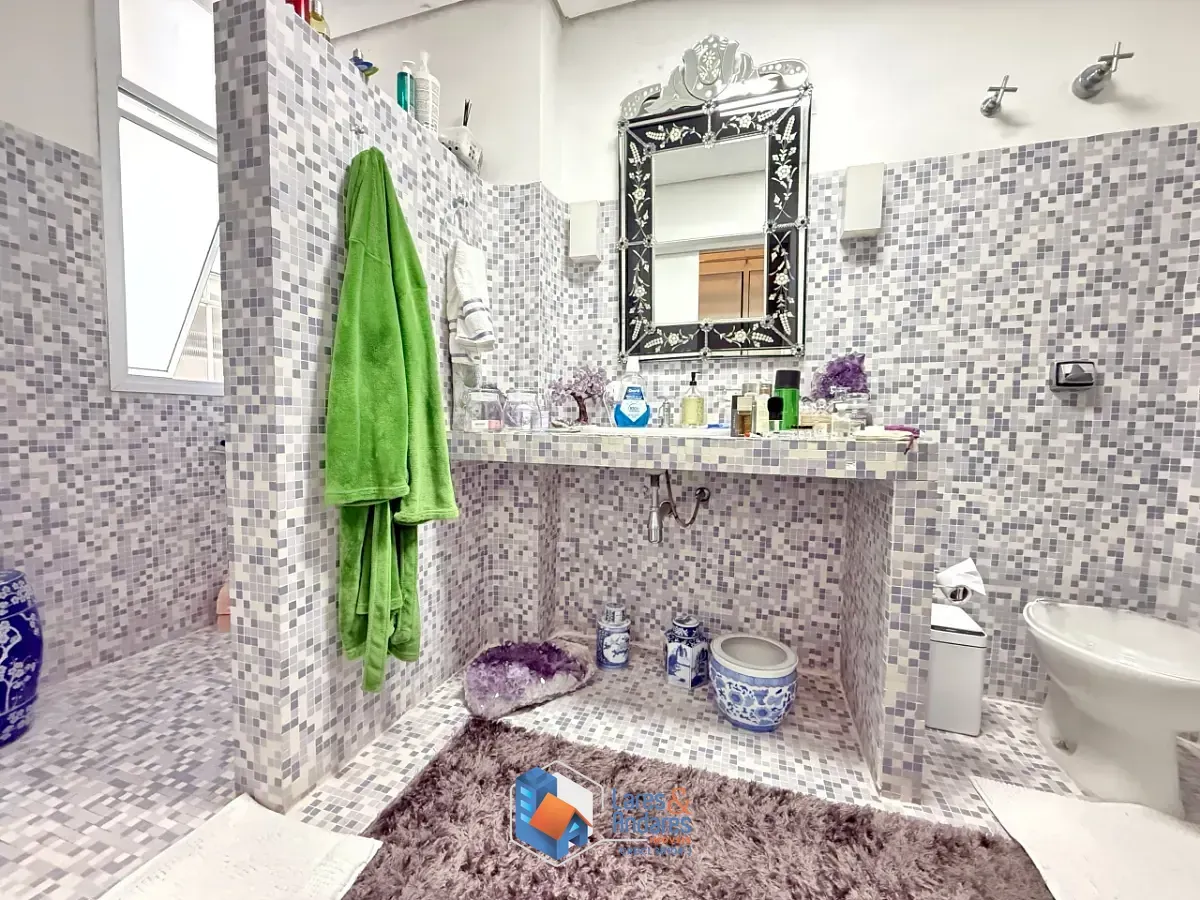 Imagem Apartamento para venda em Bela Vista com 3 quartos, sendo 1 suíte, 210m²