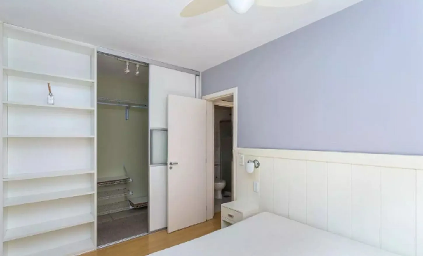 Imagem Apartamento no bairro Tristeza de 2 dormitórios e vaga