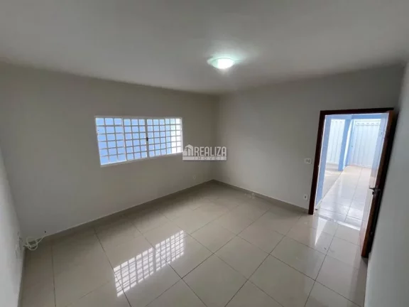 Imagem Casa à venda com 3 dormitórios no Jardim Nenê Gomes, Uberaba